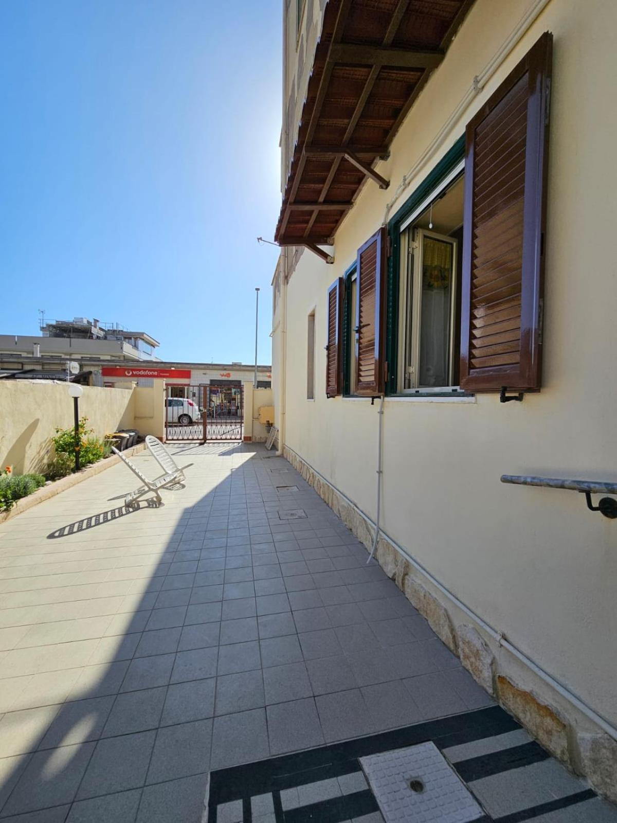 Bebo House Fiumicino Apartment Exterior foto